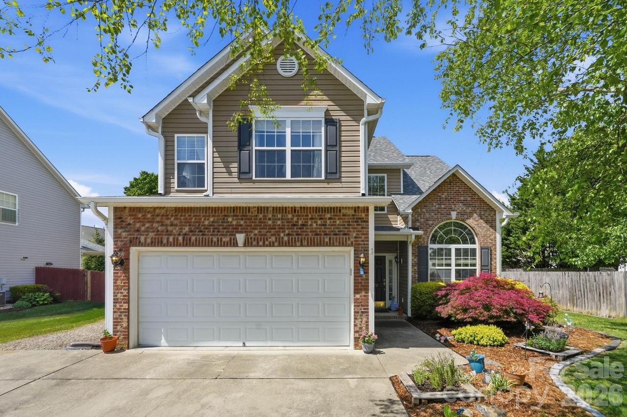 322 Wildbriar Rd., Fletcher, NC 28732