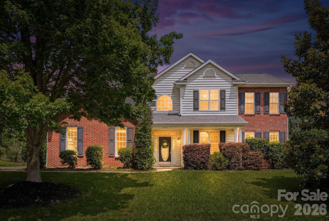 2721 Liberty Hall Ct., Waxhaw, NC 28173