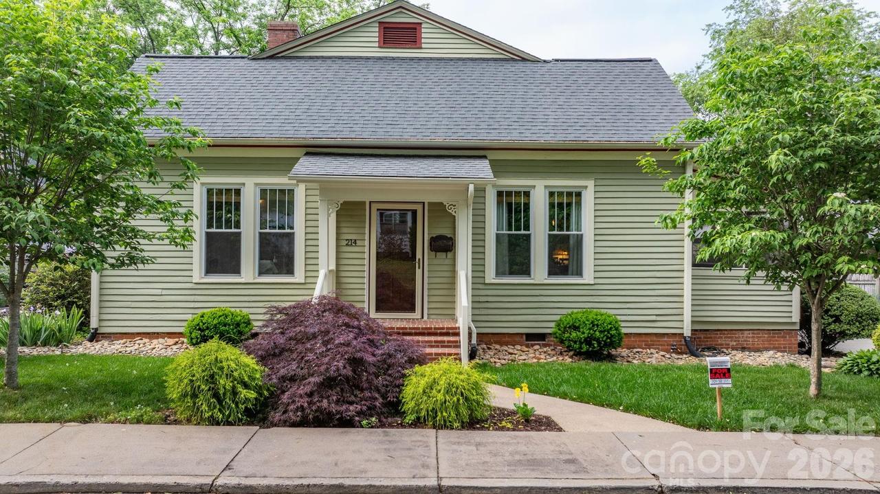 214 Webb St., Statesville, NC 28677