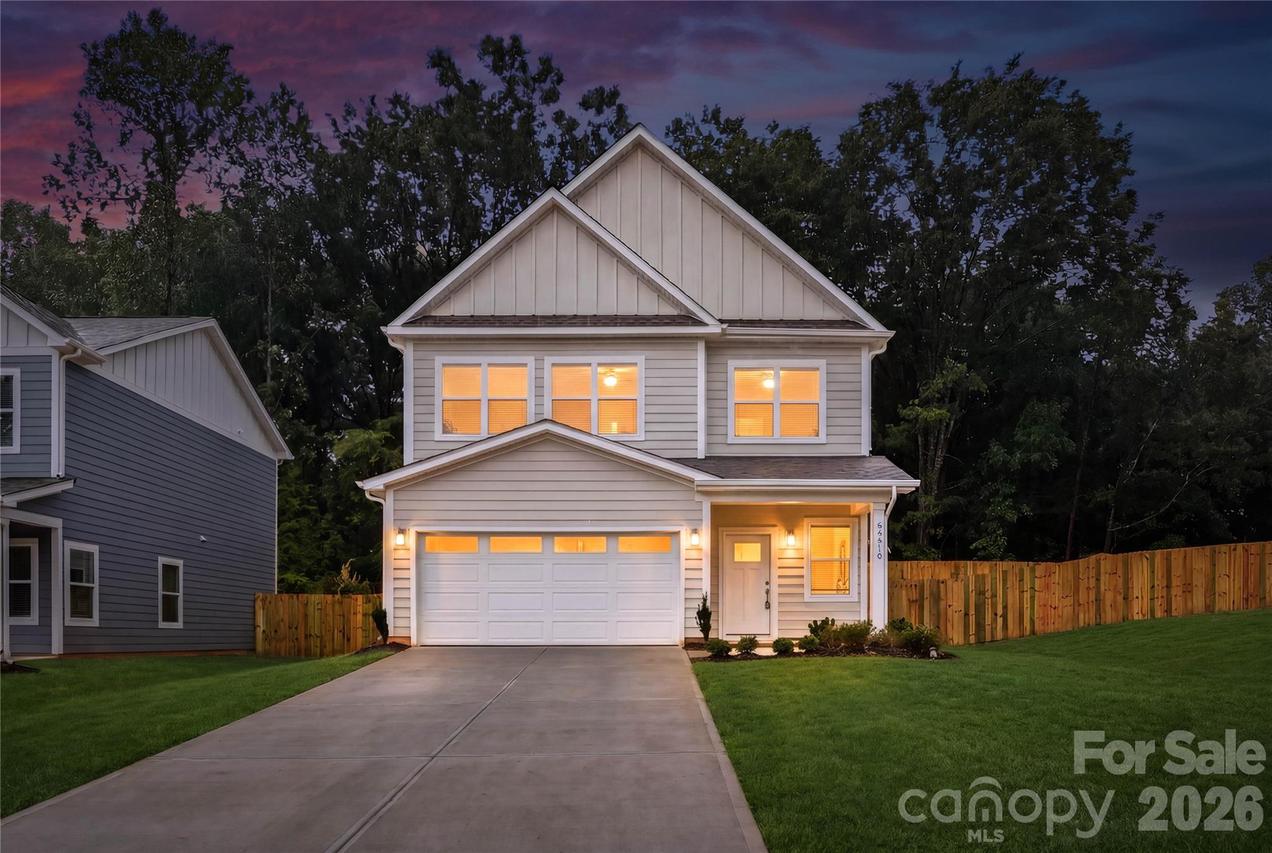 9218 Pinenoll Ln., Charlotte, NC 28215
