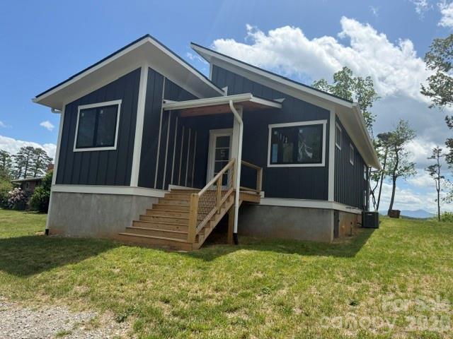 5 Locust St., Asheville, NC 28804