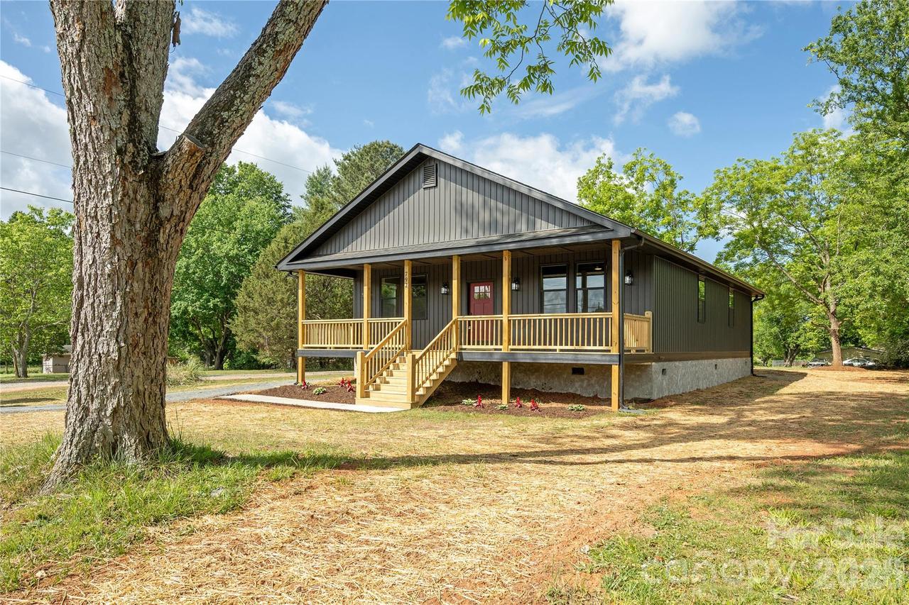 792 Poors Ford Rd., Rutherfordton, NC 28139