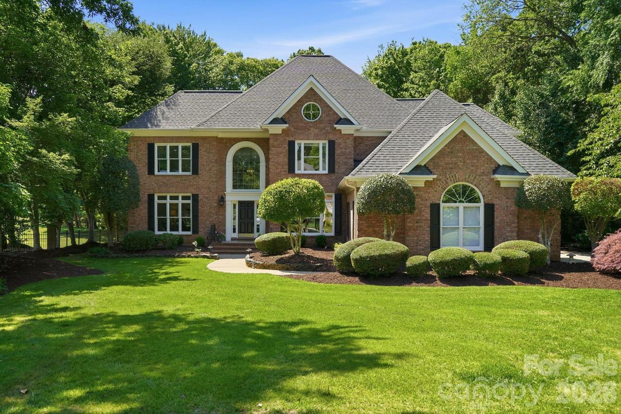 11924 Shoal Creek Ct., Charlotte, NC 28277