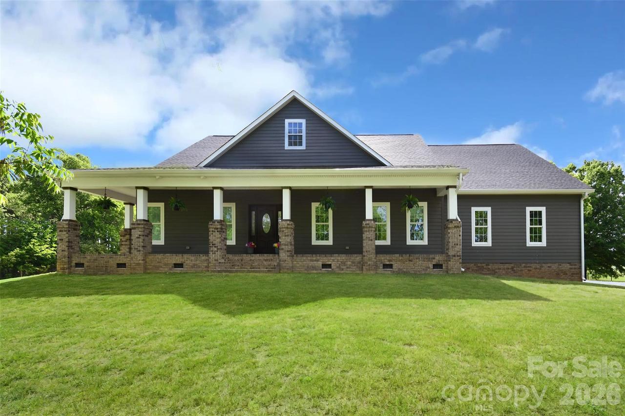 36276 Vick Rd., New London, NC 28127