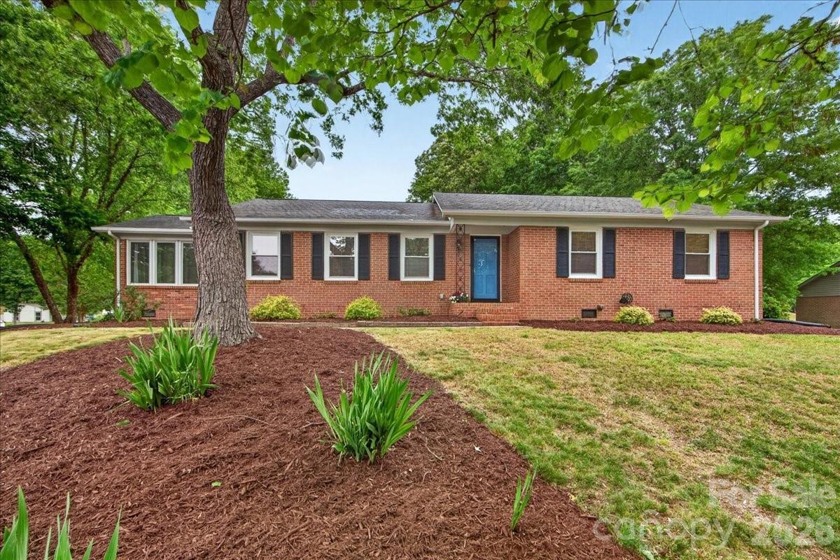 6219 Welford Rd., Charlotte, NC 28211