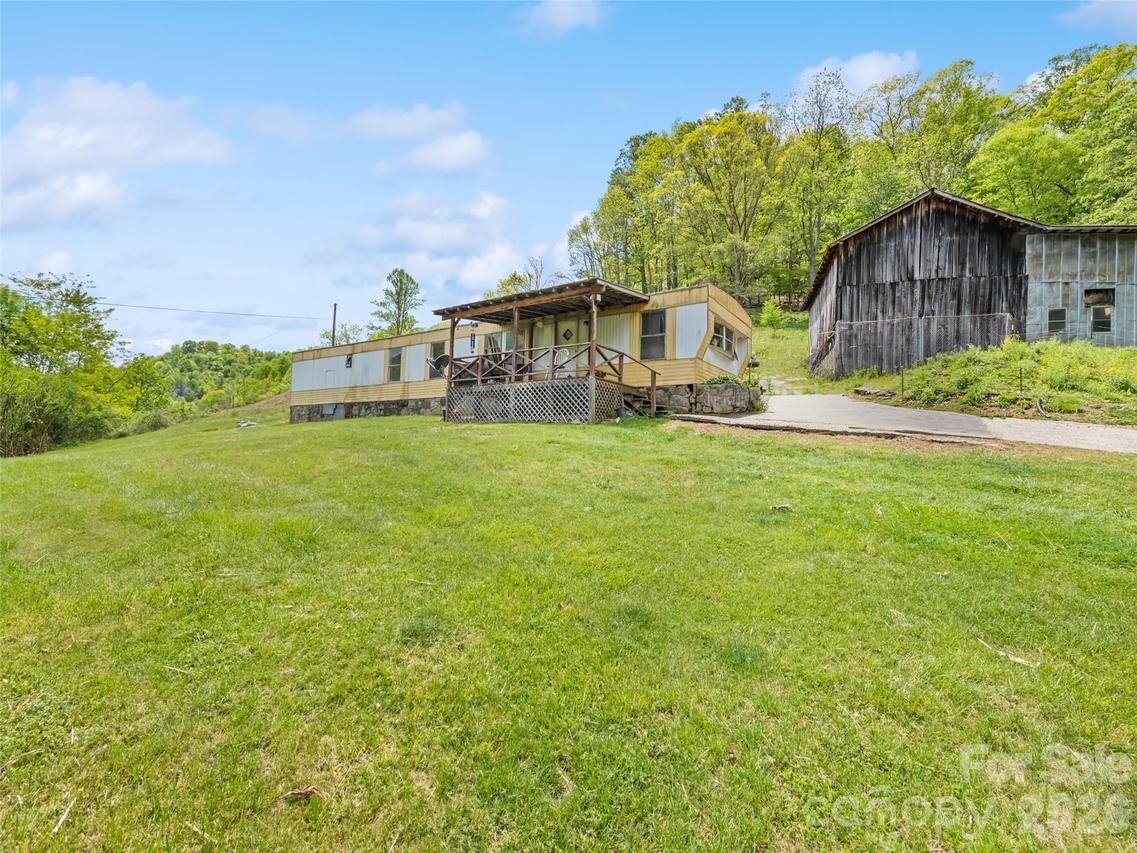 3607 Max Patch Rd., Clyde, NC 28721