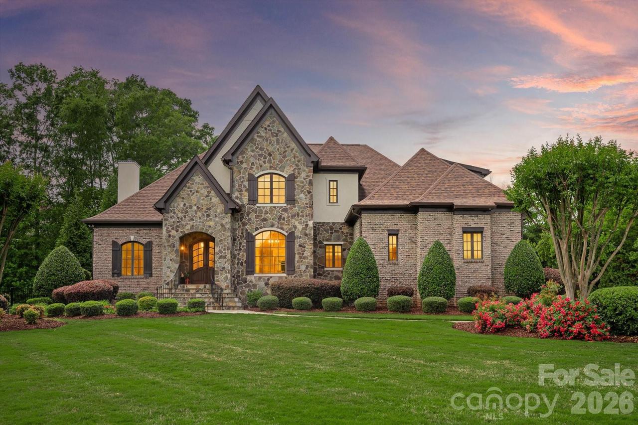 1304 Lookout Cir., Waxhaw, NC 28173