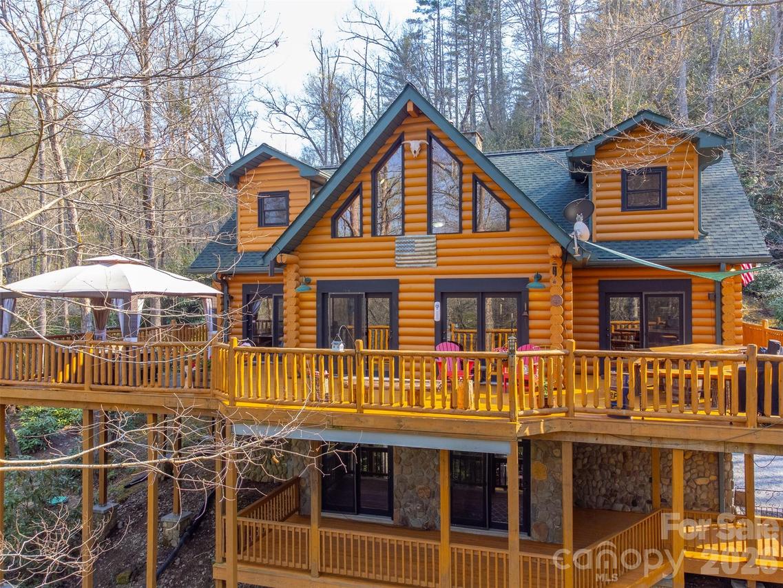91 Double Springs Rd., Almond, NC 28702