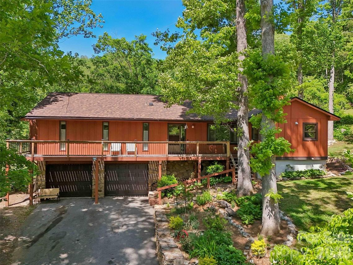 41 Saint Andrews Rd., Arden, NC 28704