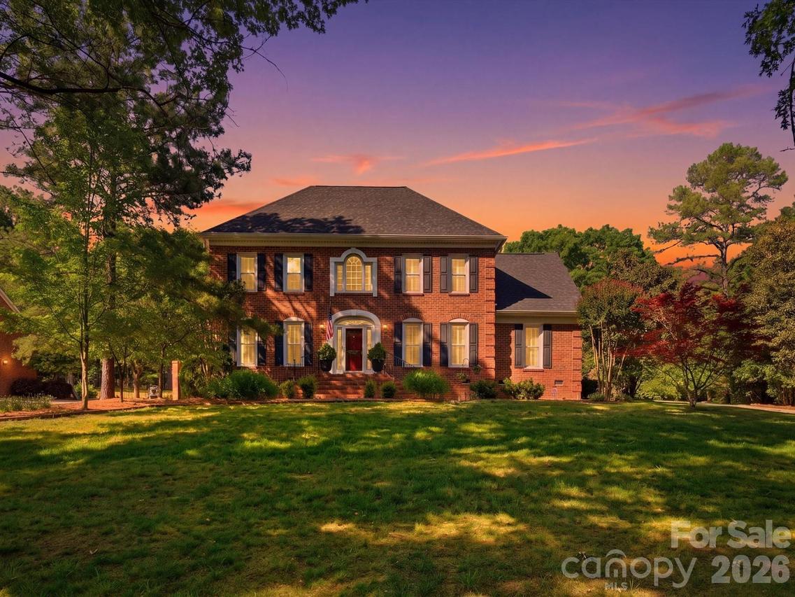4417 Bridgewood Ln., Charlotte, NC 28226