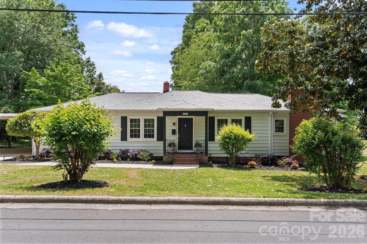 753 Carpenter Ave., Mooresville, NC 28115