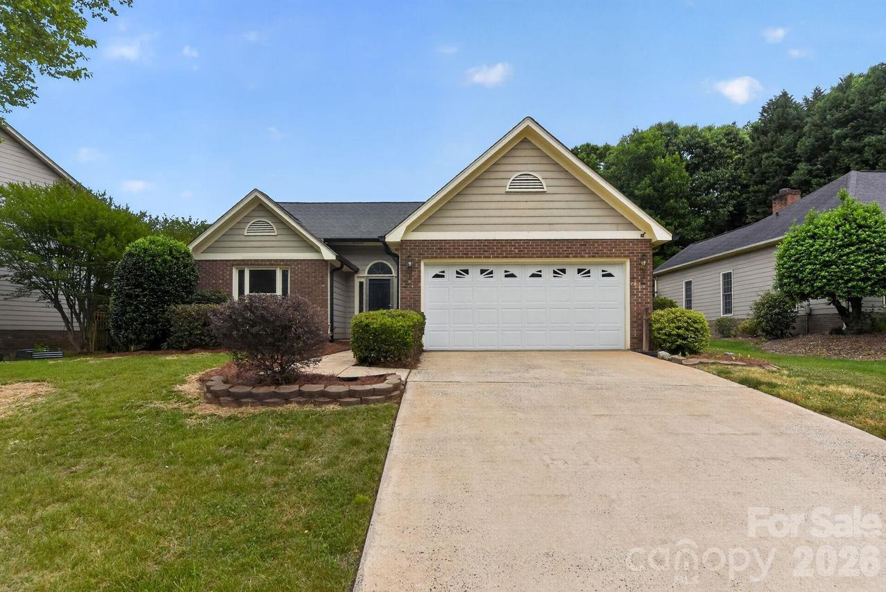 3055 River Ridge Dr., Gastonia, NC 28056