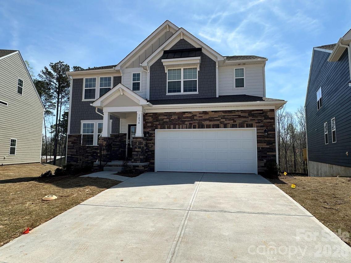 1434 Caracara Ct., Belmont, NC 28012