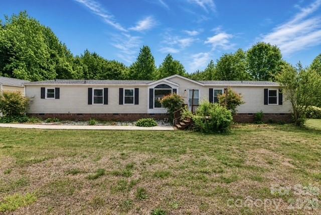 121 Fair Wind Ln., Statesville, NC 28677