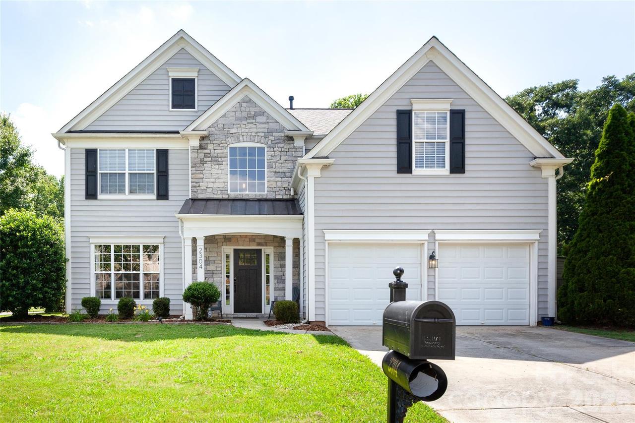 2304 Coltsgate Rd., Waxhaw, NC 28173