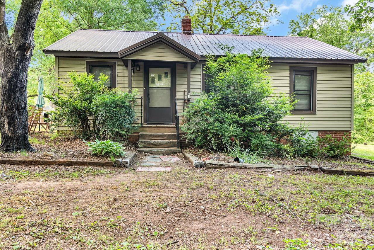 3240 W Innes St., Salisbury, NC 28144