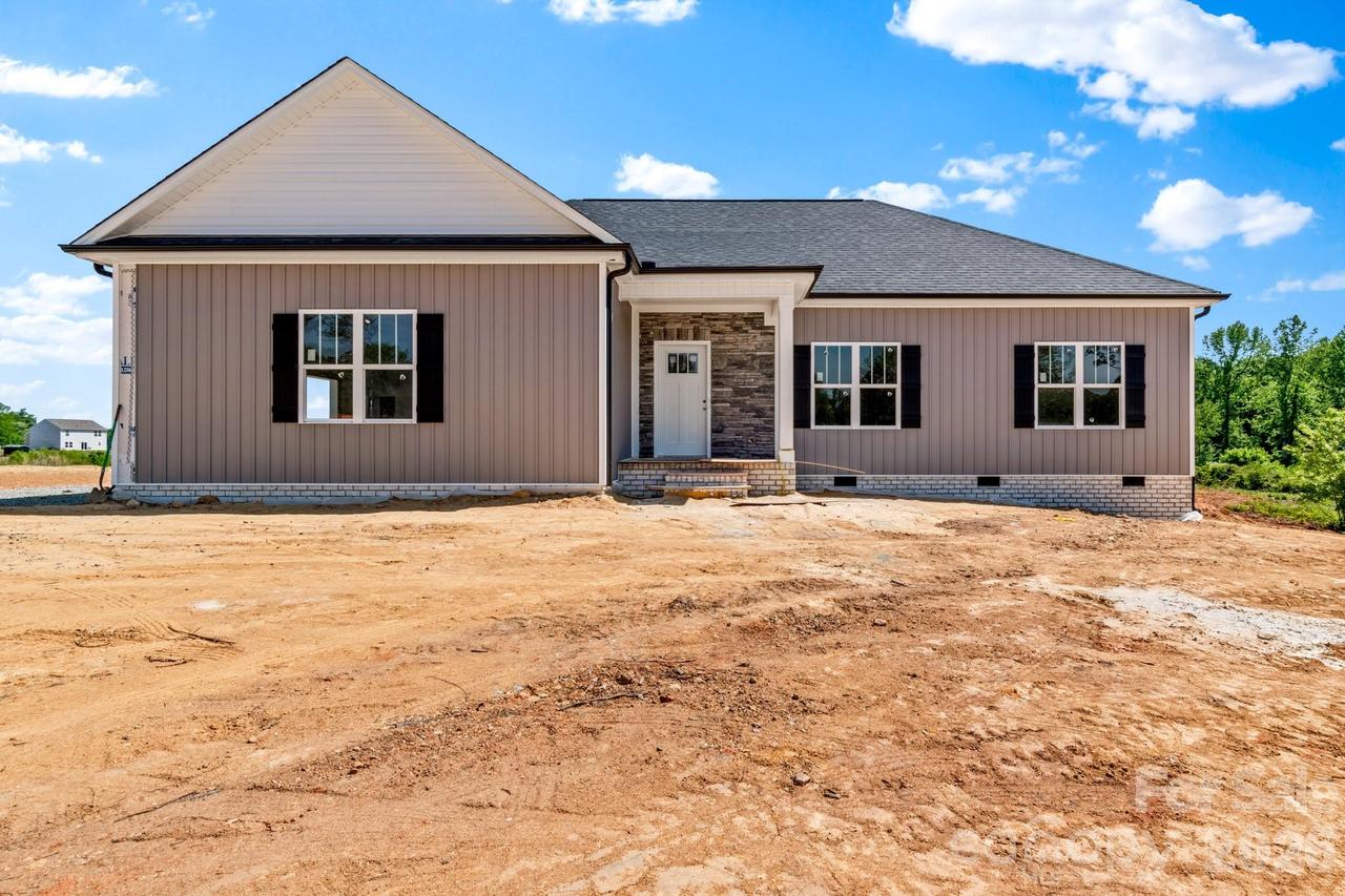 273 Stonybrook Dr., Lexington, NC 27295