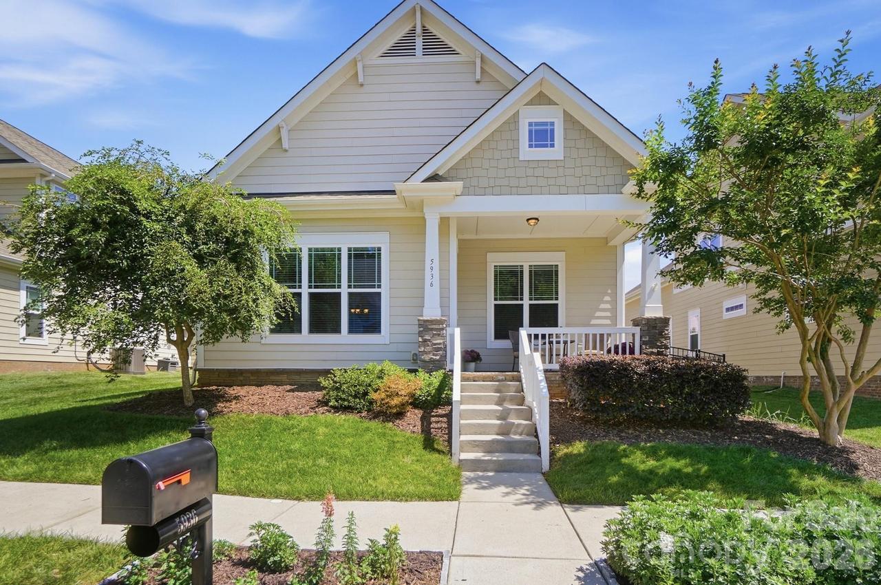5936 Whitehawk Hill Rd., Mint Hill, NC 28227