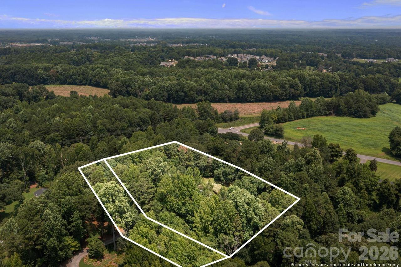 12538 Sam Furr Rd., Huntersville, NC 28146