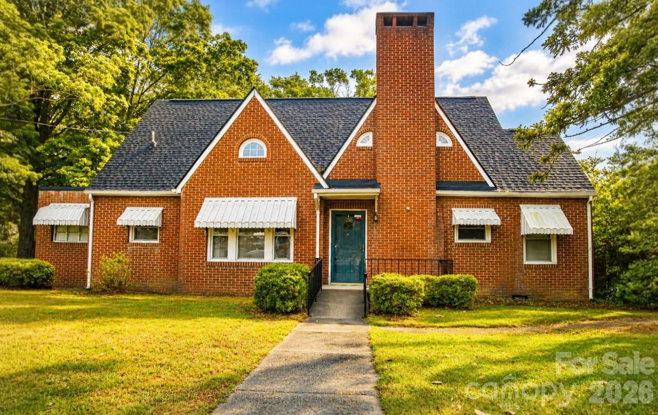 200 N Main St., Candor, NC 27229