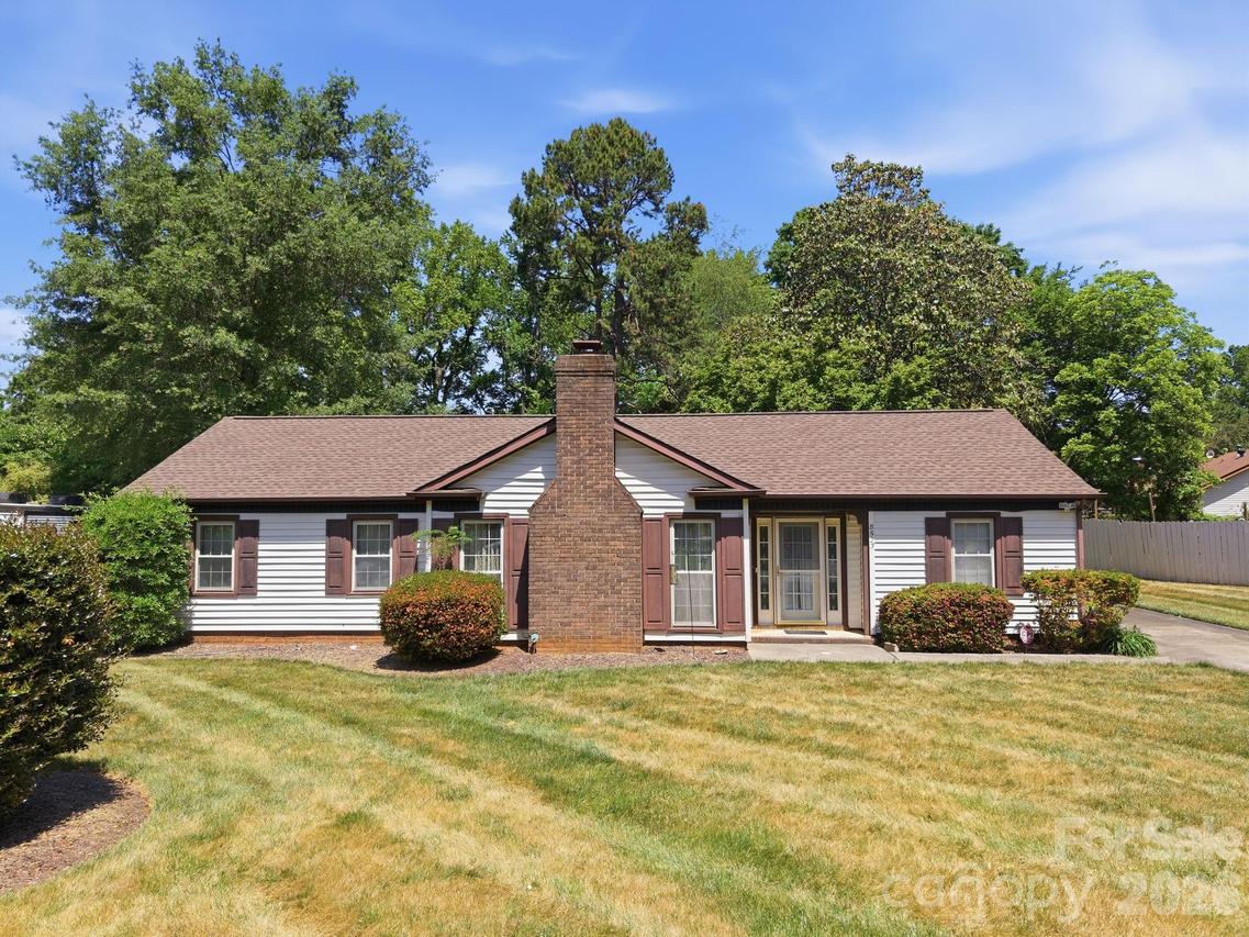 8523 Othello Pl., Charlotte, NC 28227