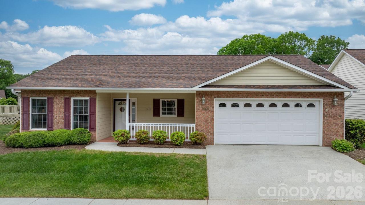 1268 Wexford Village Cir., Lenoir, NC 28645