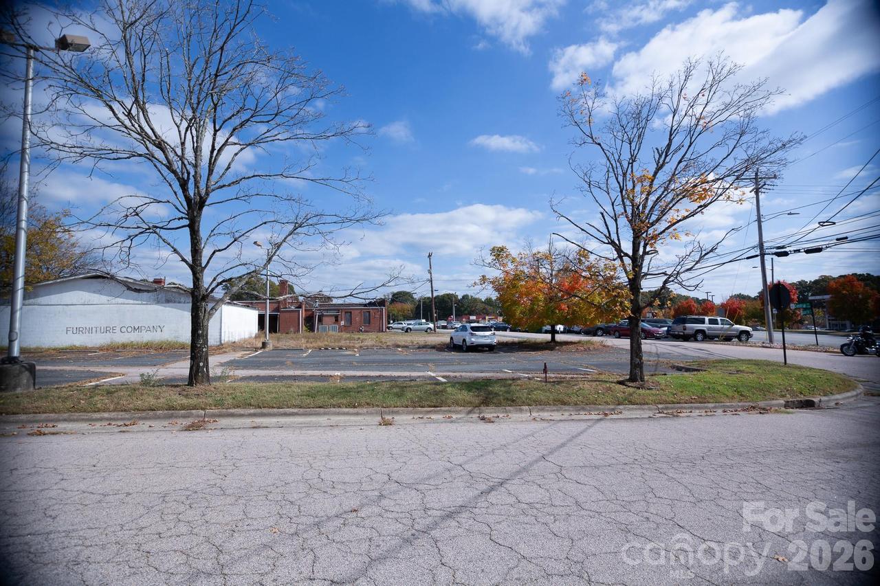 Jackson Park Rd., Kannapolis, NC 28083