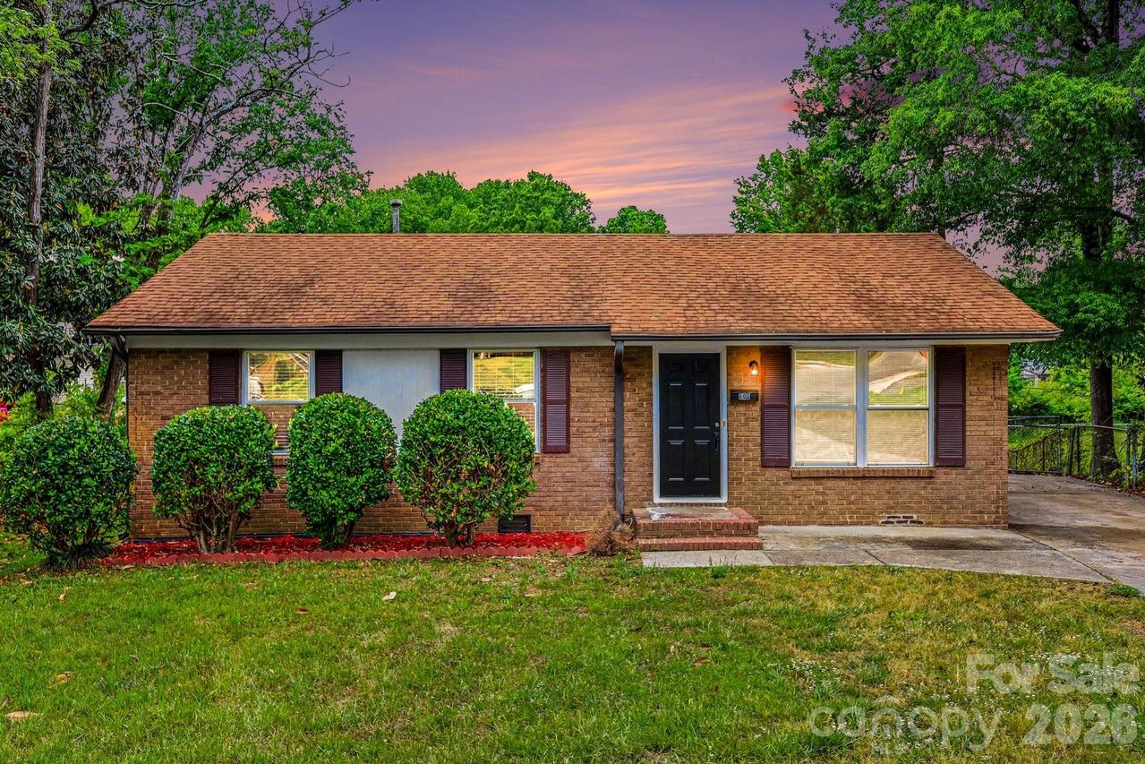 603 Dobson Dr., Charlotte, NC 28213