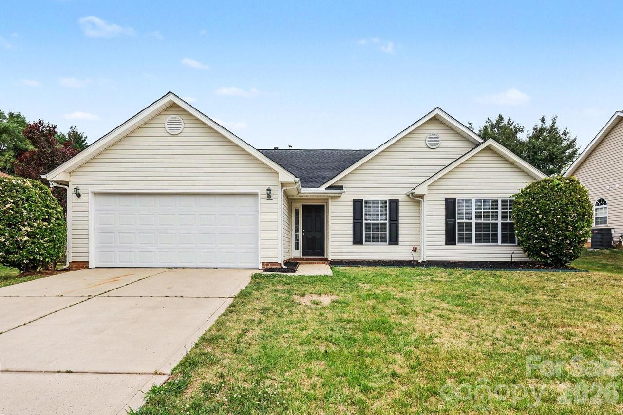 3218 Silver Spur Ct., Charlotte, NC 28273