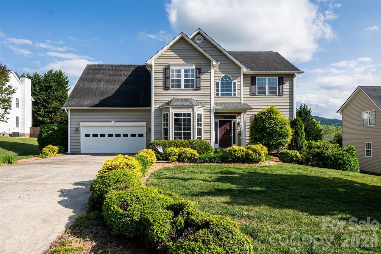 48 Brownstone Ct., Fletcher, NC 28732