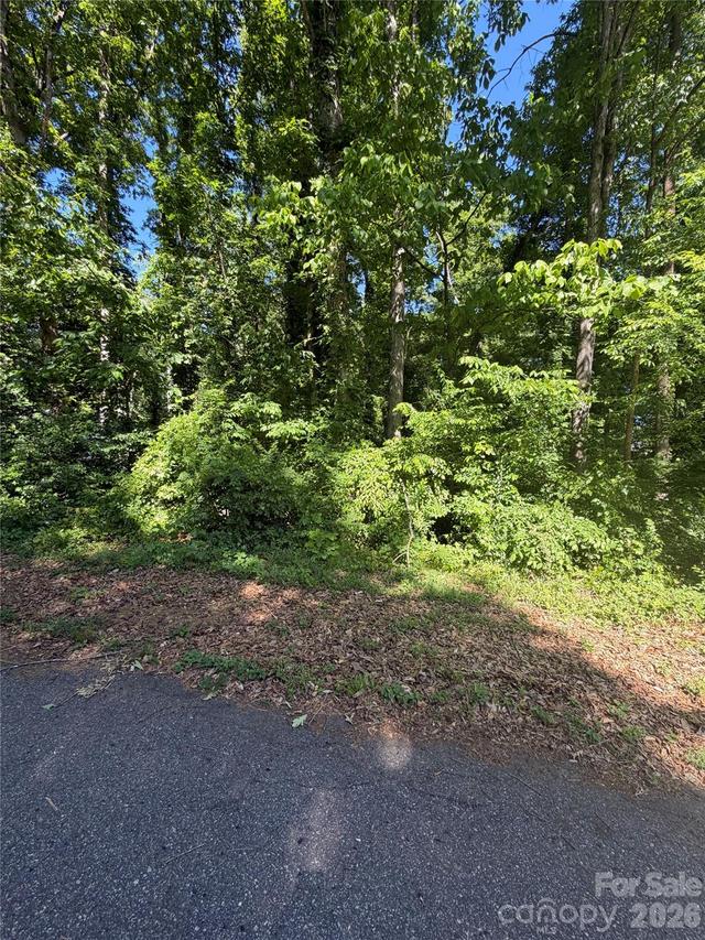 424 Florence Cir., Statesville, NC 28625
