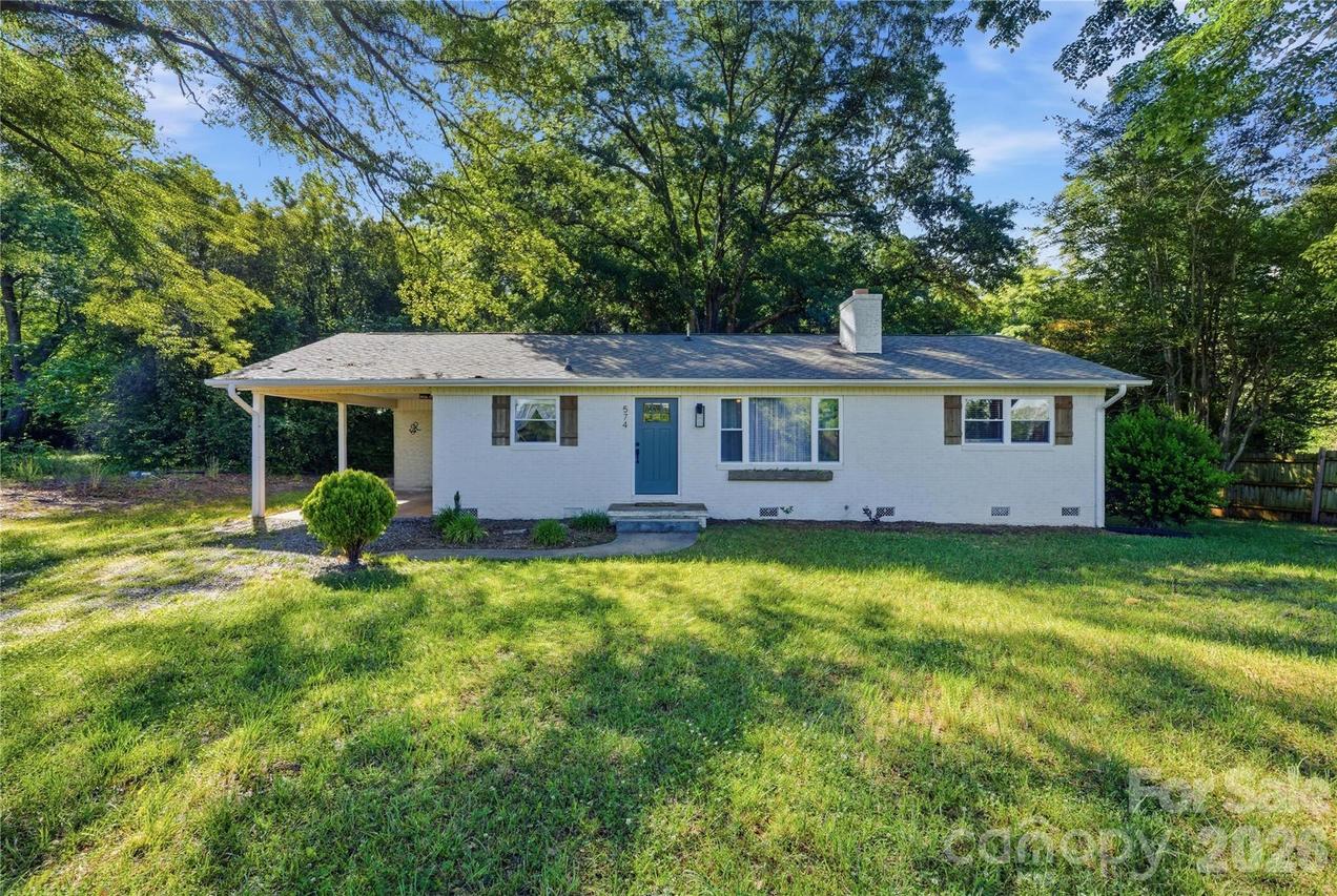 574 Old Mooresboro Rd., Mooresboro, NC 28114