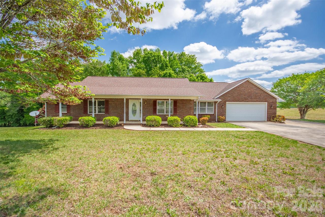 350 Josey Rd., Statesville, NC 28625