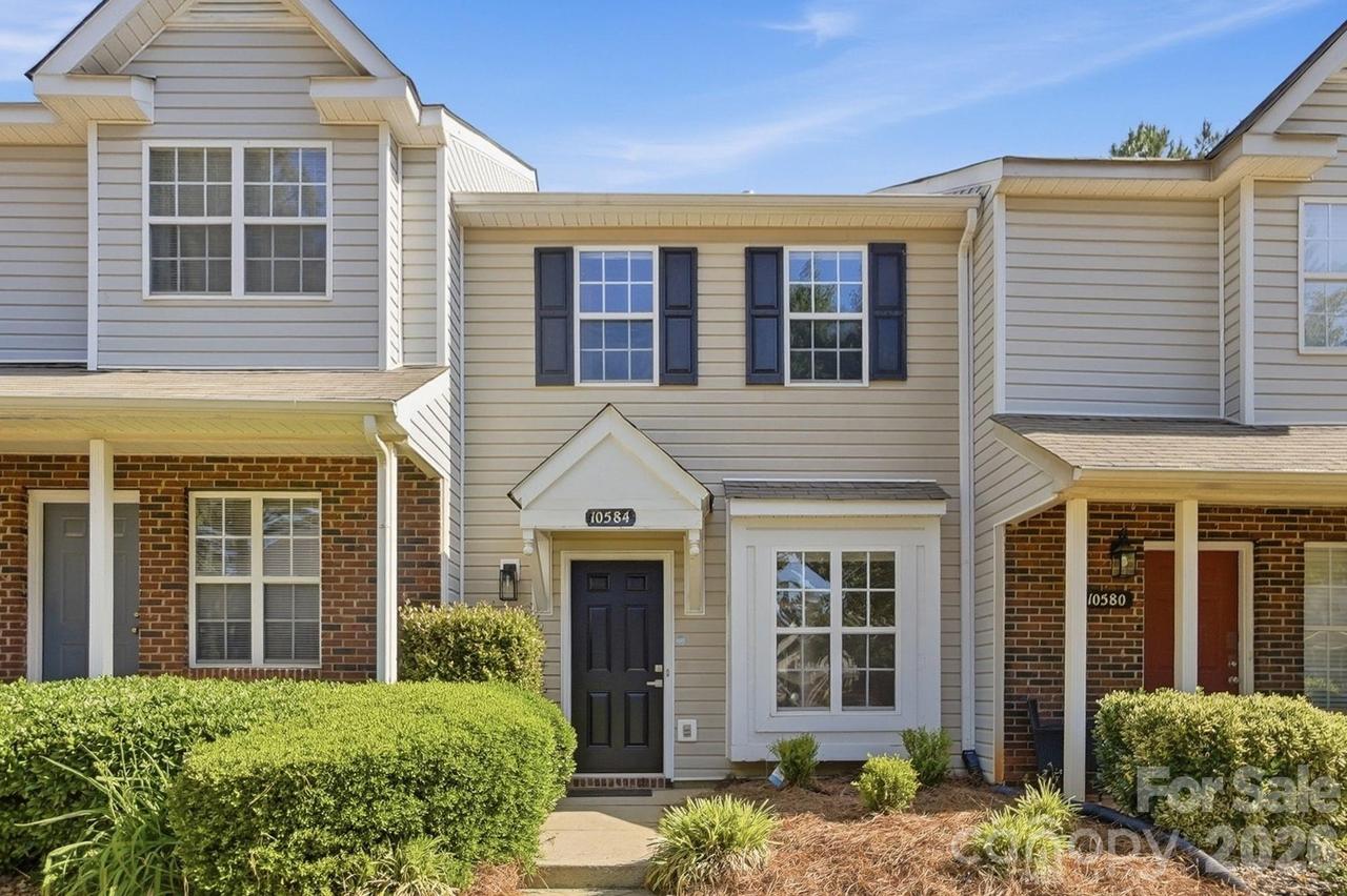 10584 English Setter Way, Charlotte, NC 28269