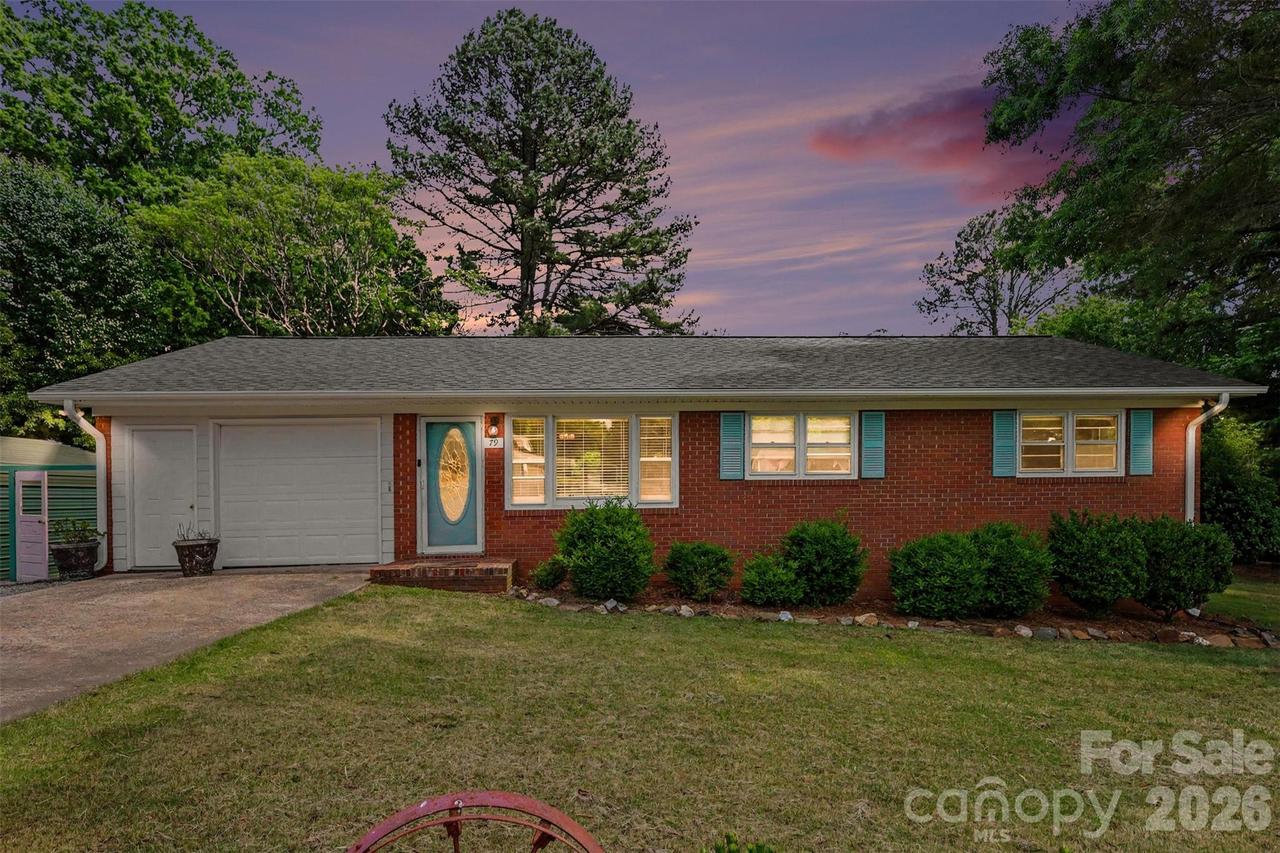 79 Walnut St., Badin, NC 28009