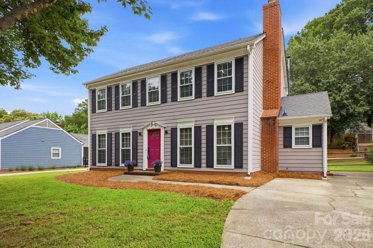 2726 Heidleburg Ln., Charlotte, NC 28210