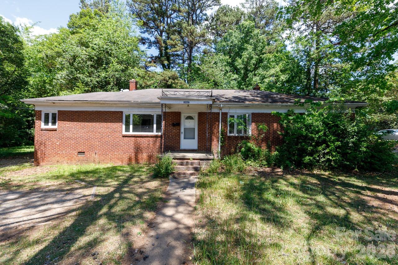 1441 Goodwin Ave., Charlotte, NC 28205