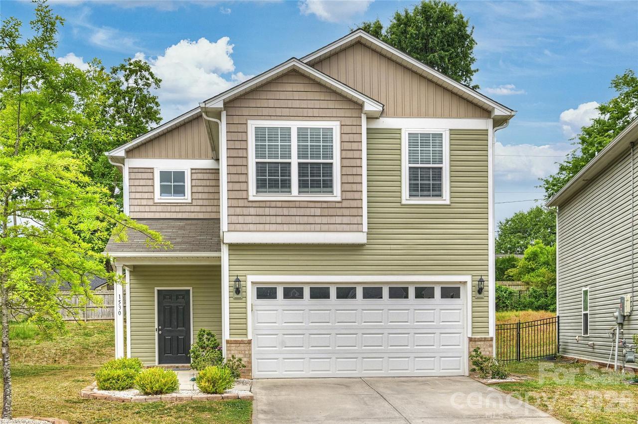 1530 Starmount Cove Ln., Charlotte, NC 28210