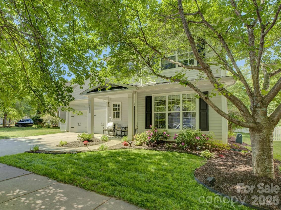 9828 Caldwell Depot Rd., Cornelius, NC 28031