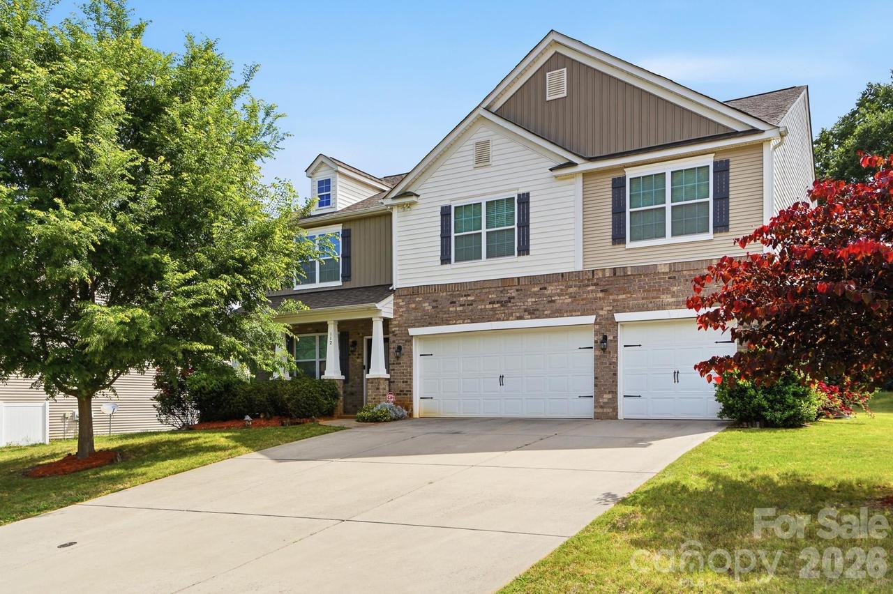 112 Meadow Stream Dr., Mount Holly, NC 28120