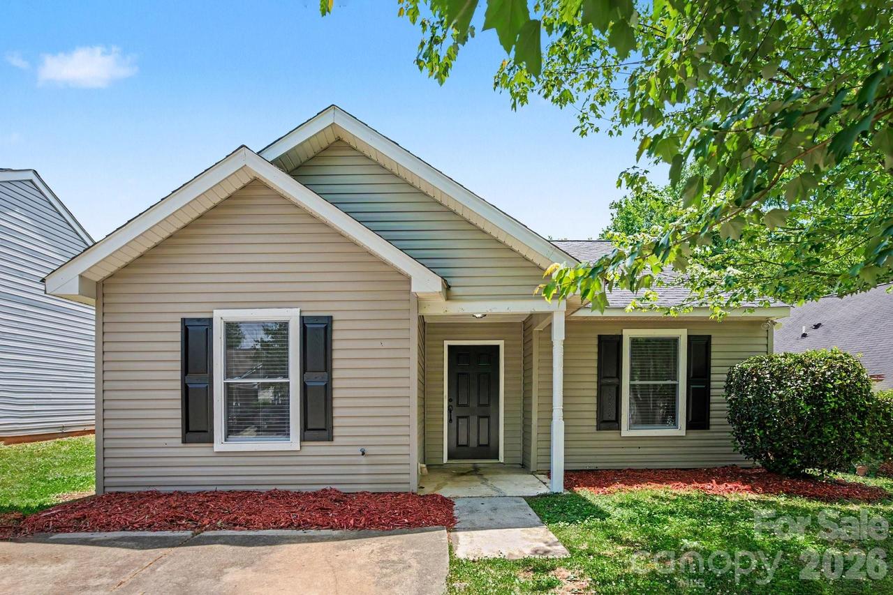 1610 Forest Stream Ct., Charlotte, NC 28213