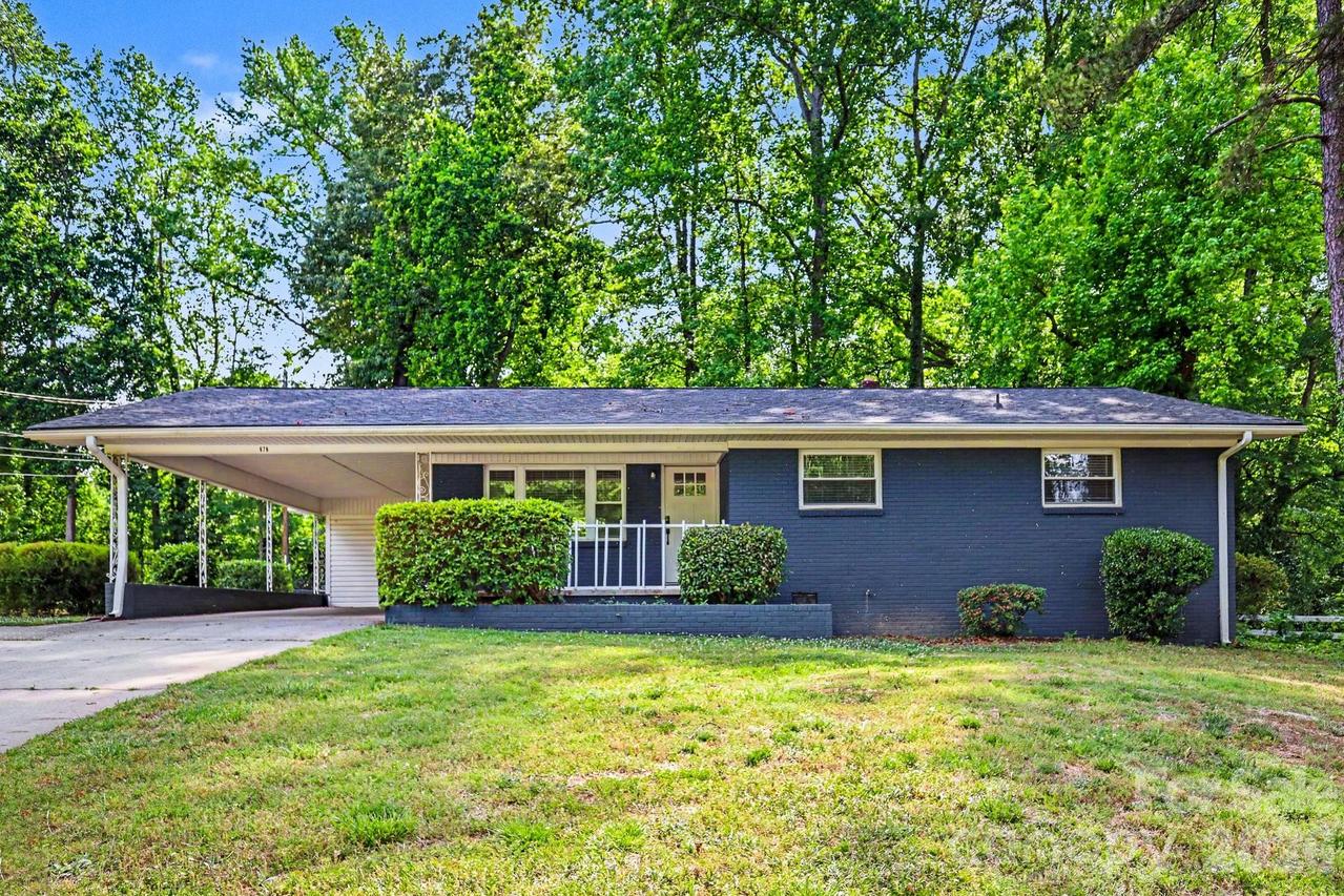 676 Sedgefield St., Concord, NC 28025