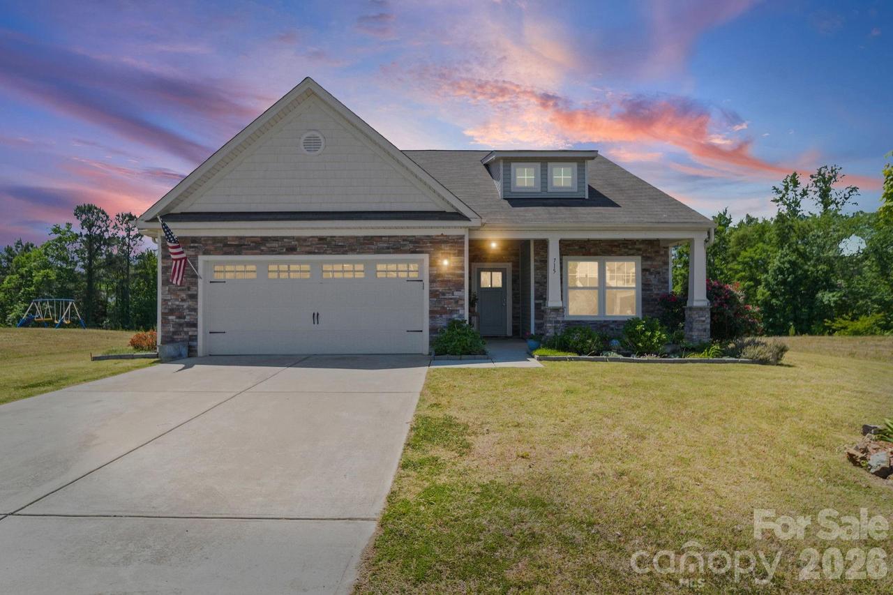 715 Lexington Dr., Albemarle, NC 28001