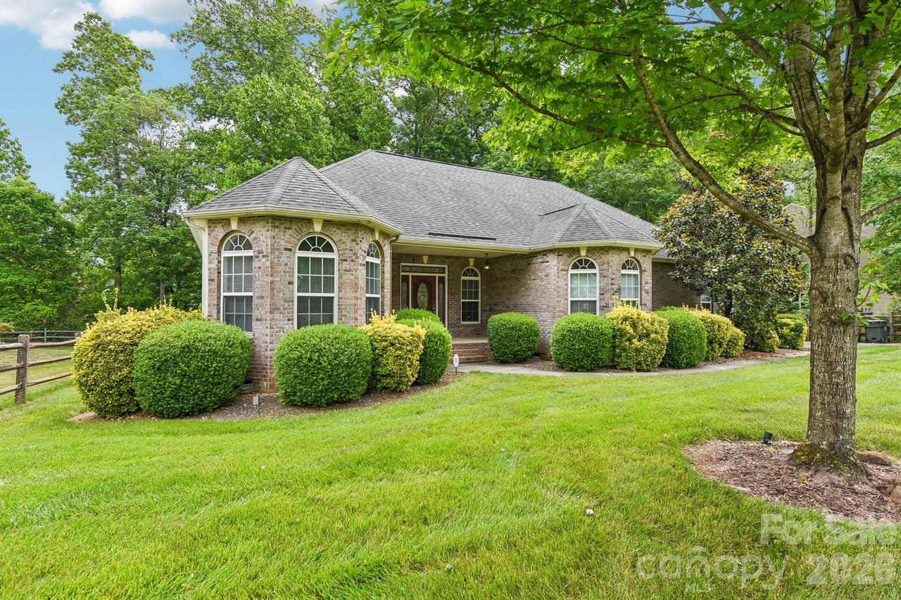 12200 Bronx Dr., Huntersville, NC 28078