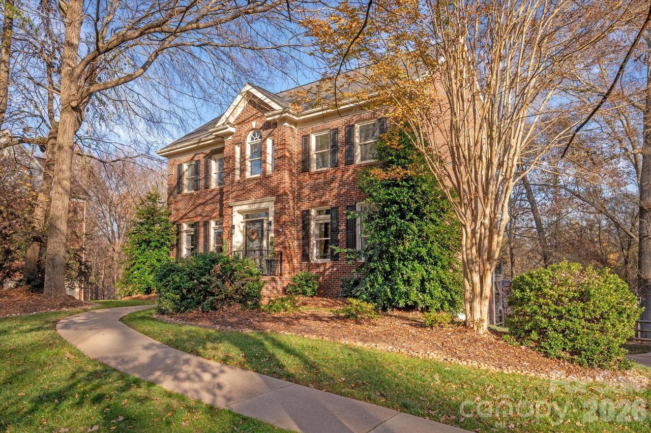 8933 Rally Dr., Charlotte, NC 28277