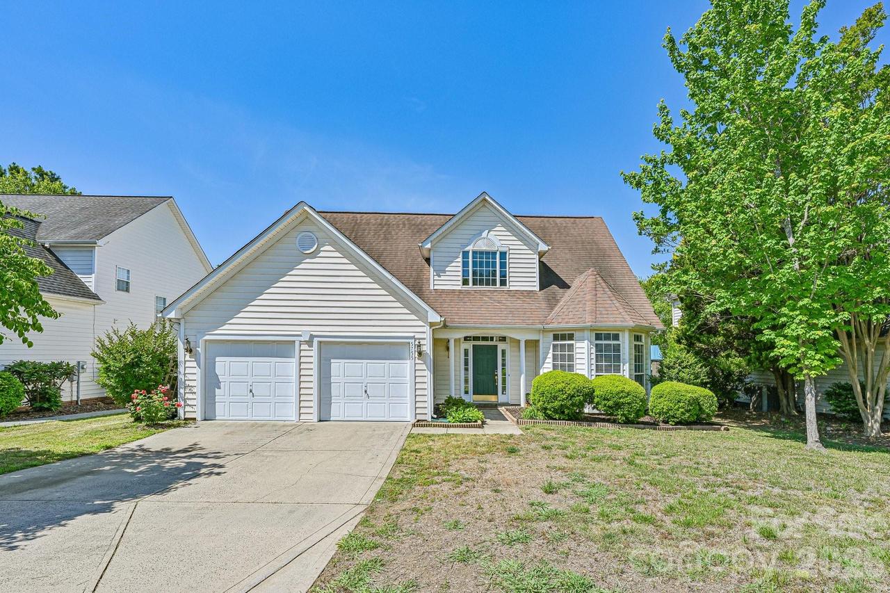 5755 Cambridge Bay Dr., Charlotte, NC 28269