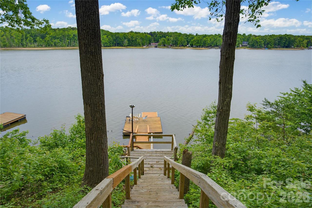 398 Lake Landing Dr., Salisbury, NC 28146