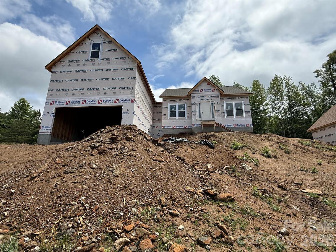 405 Huntington Woods St., Lenoir, NC 28645