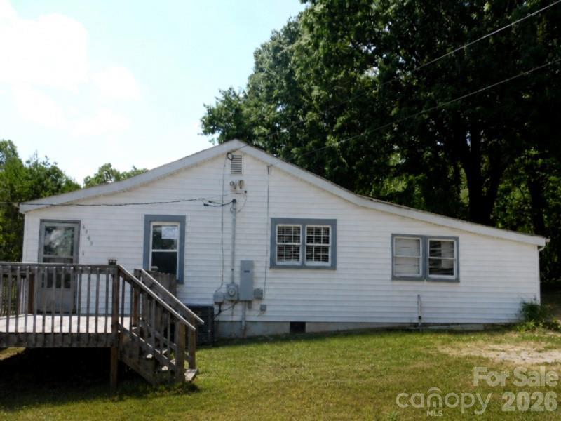 4749 Crowders Crest Dr., Gastonia, NC 28052