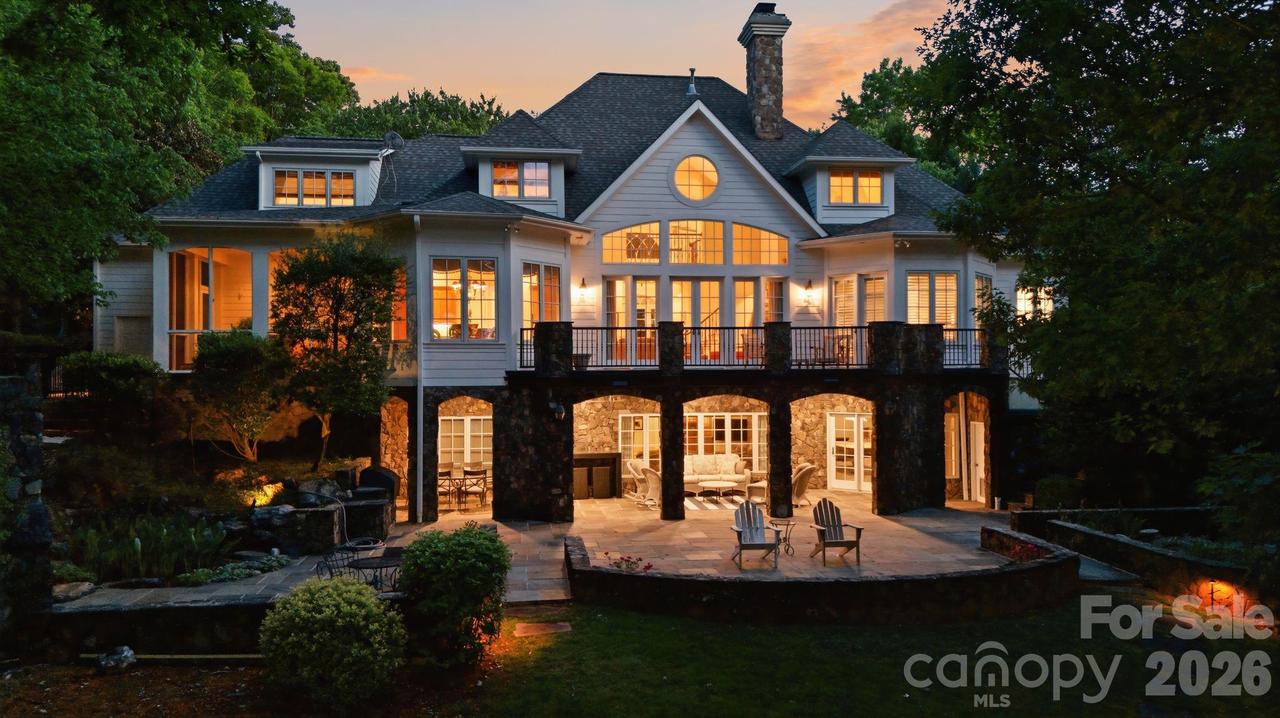 191 Porters Glen, New London, NC 28127